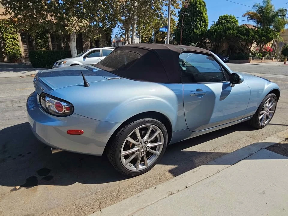 2008 Mazda NC MX-5 Miata - Image 4 of 10