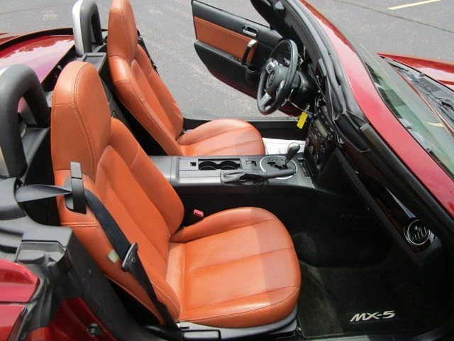 2008 Mazda NC MX-5 Miata - Image 17 of 20