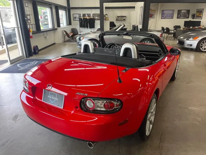 2008 Mazda NC MX-5 Miata - Image 6 of 19