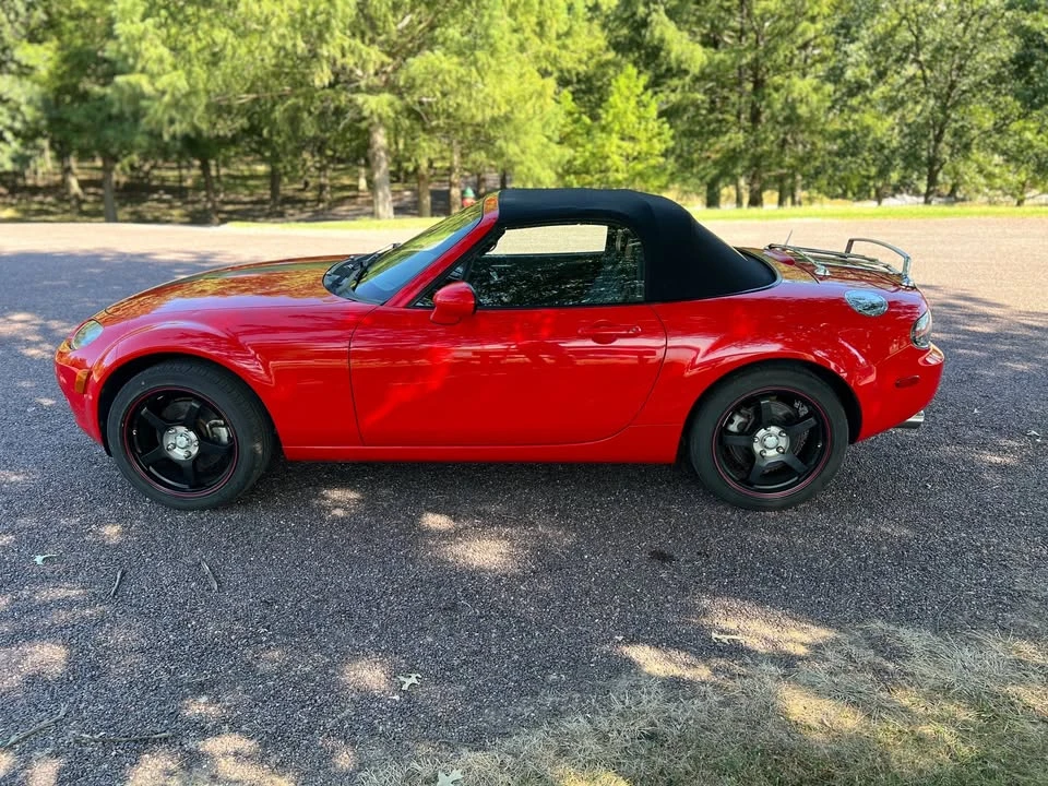 2008 Mazda NC MX-5 Miata - Image 7 of 20