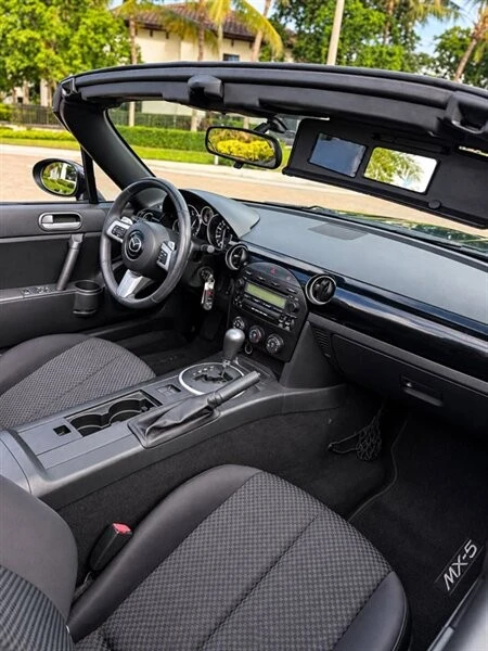 2008 Mazda NC MX-5 Miata - Image 2 of 22