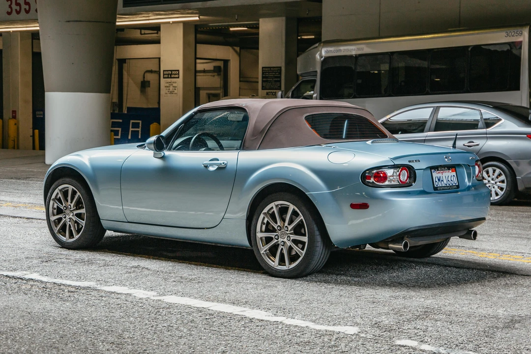 2008 Mazda NC MX-5 Miata - Image 13 of 31