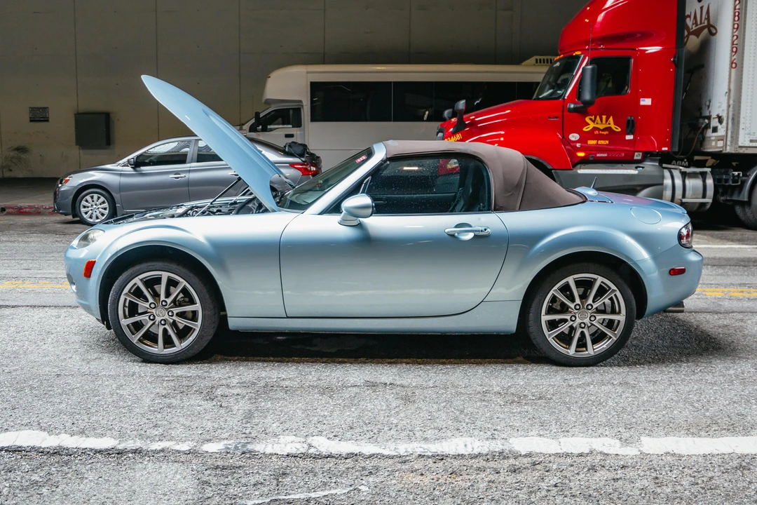 2008 Mazda NC MX-5 Miata - Image 17 of 31