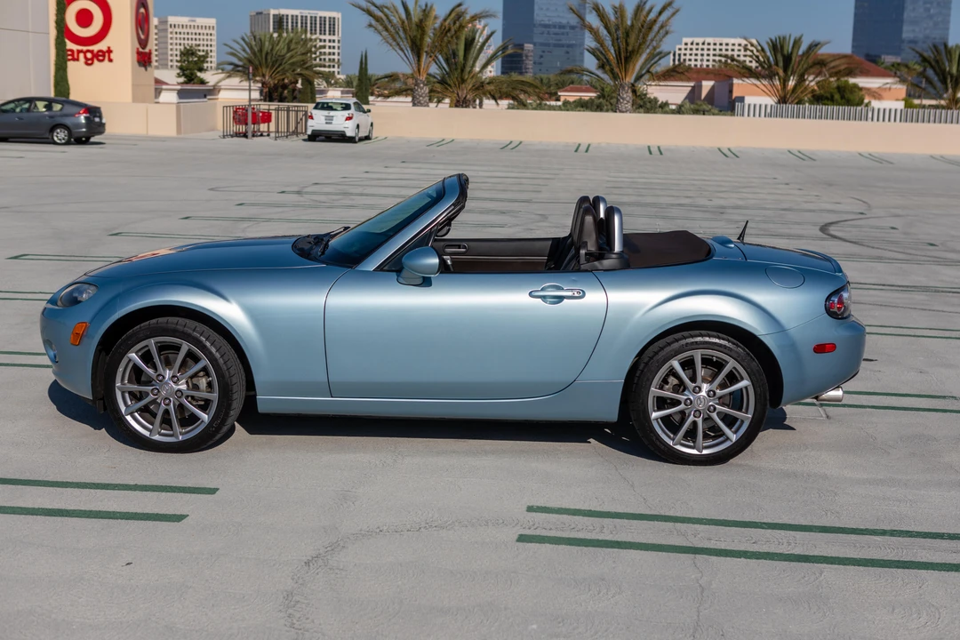 2008 Mazda NC MX-5 Miata - Image 11 of 31