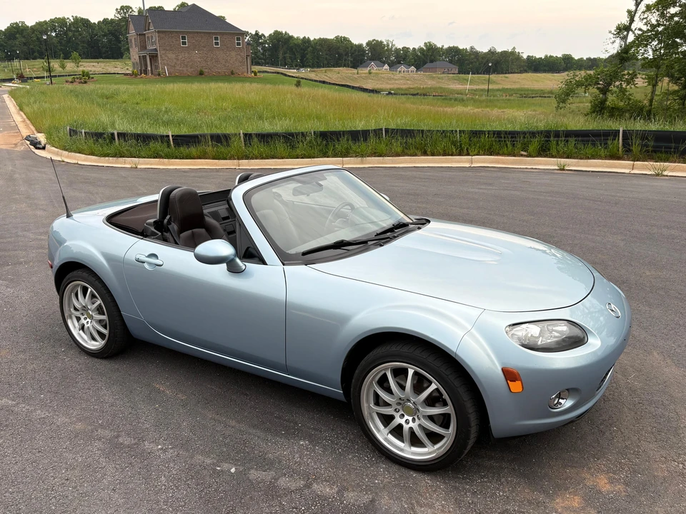 2008 Mazda NC MX-5 Miata - Image 12 of 31