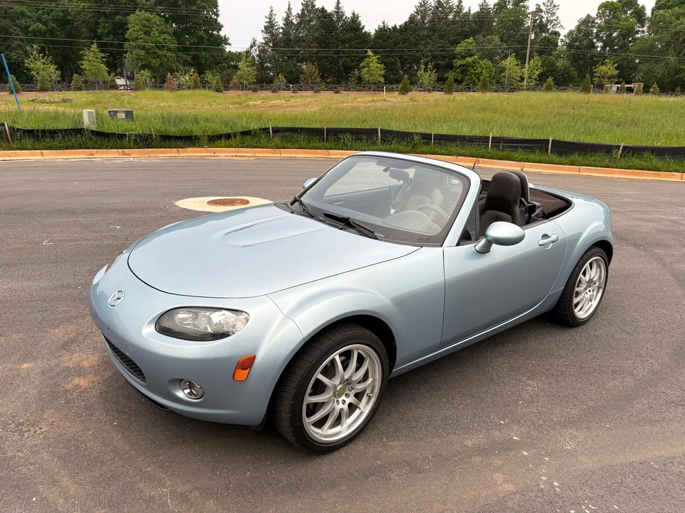 2008 Mazda NC MX-5 Miata - Image 7 of 31