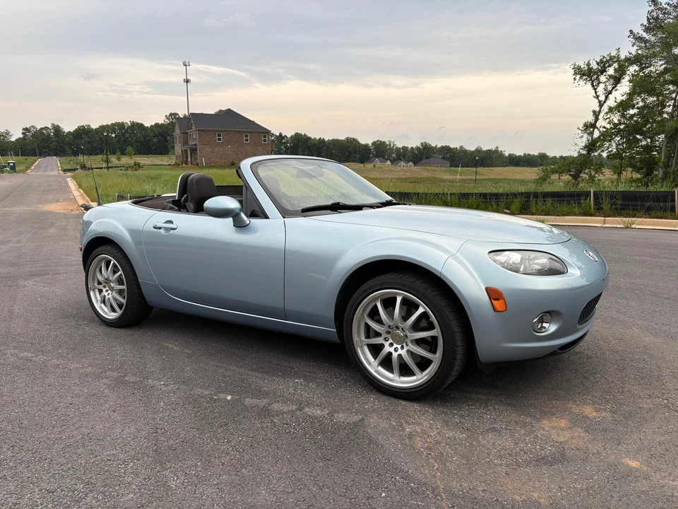 2008 Mazda NC MX-5 Miata - Image 13 of 31