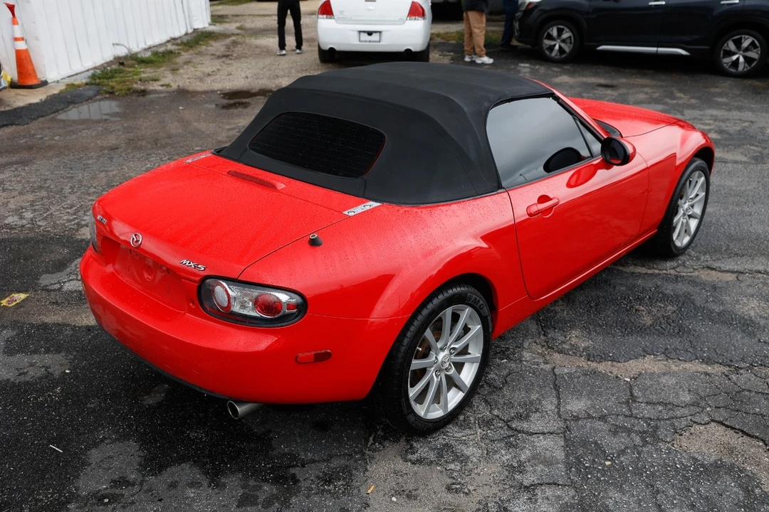 2008 Mazda NC MX-5 Miata - Image 11 of 12