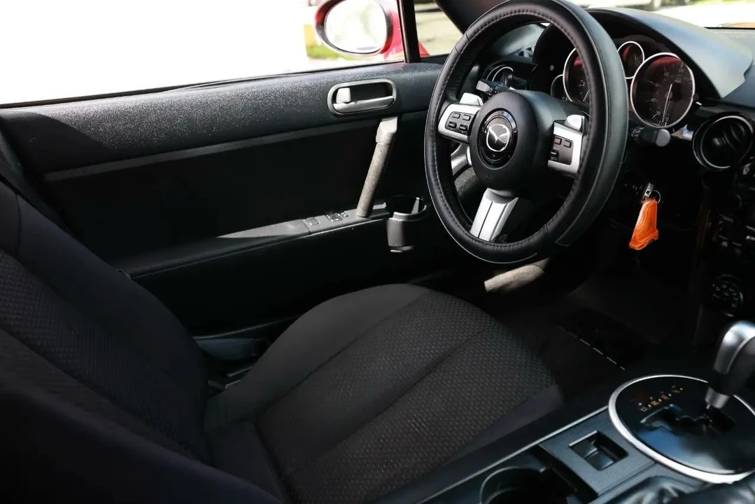 2008 Mazda NC MX-5 Miata - Image 12 of 12