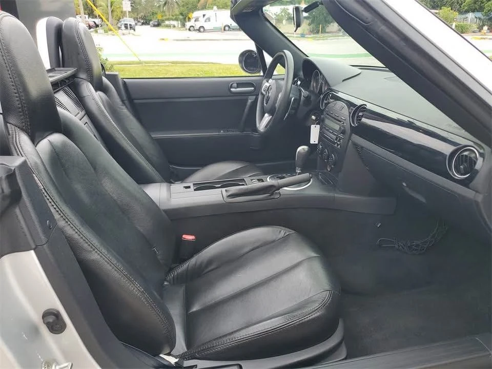 2008 Mazda NC MX-5 Miata - Image 4 of 6