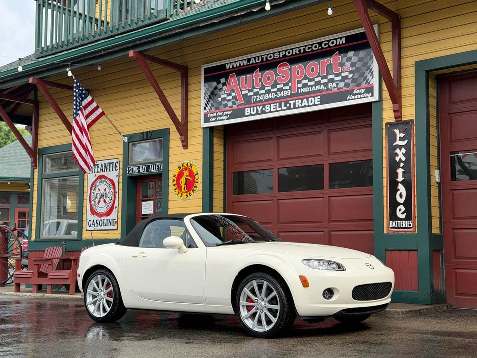 2008 Mazda NC MX-5 Miata - Image 5 of 31