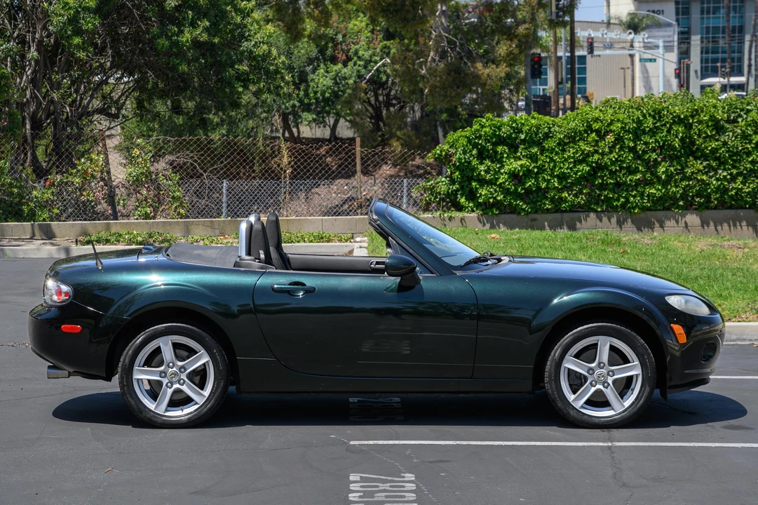 2008 Mazda NC MX-5 Miata - Image 15 of 31