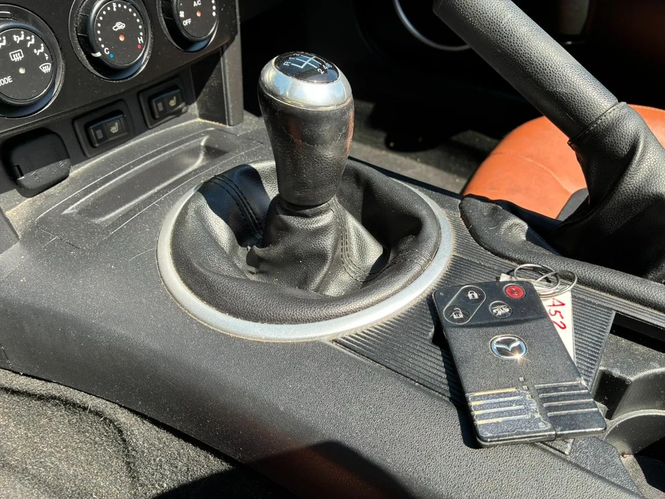 2008 Mazda NC MX-5 Miata - Image 18 of 31