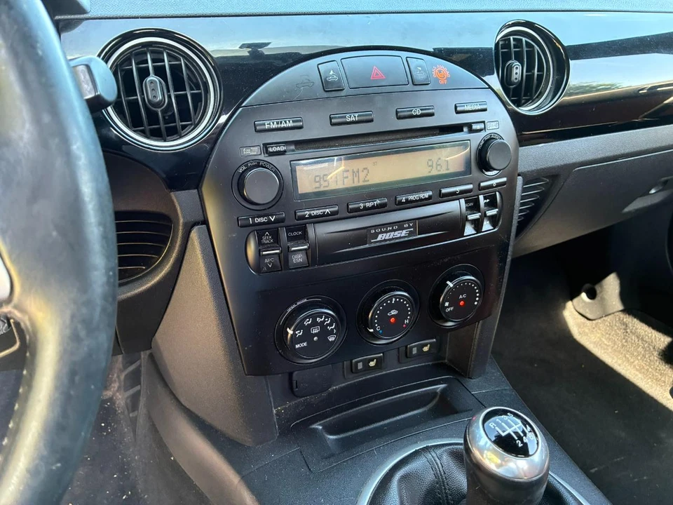 2008 Mazda NC MX-5 Miata - Image 19 of 31
