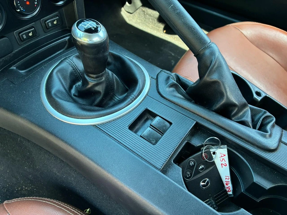 2008 Mazda NC MX-5 Miata - Image 20 of 31