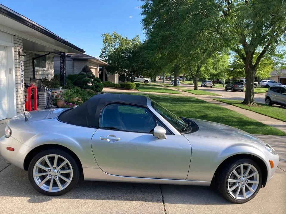 2008 Mazda NC MX-5 Miata - Image 3 of 10