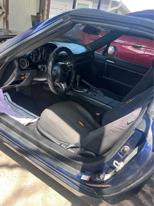 2008 Mazda NC MX-5 Miata - Image 6 of 10