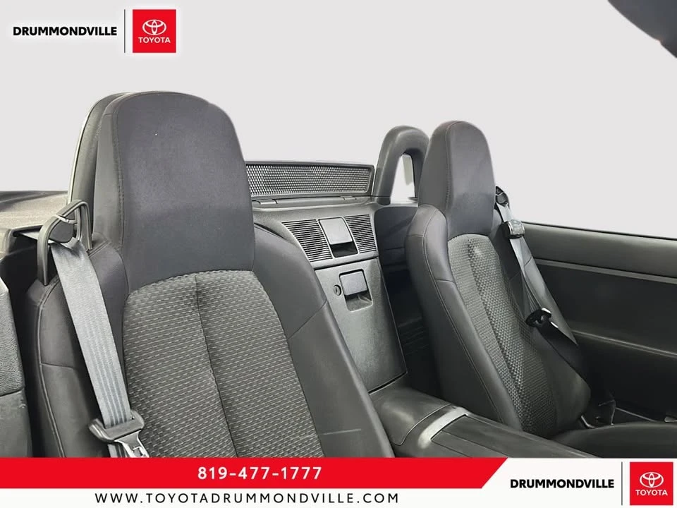 2008 Mazda NC MX-5 Miata - Image 19 of 20