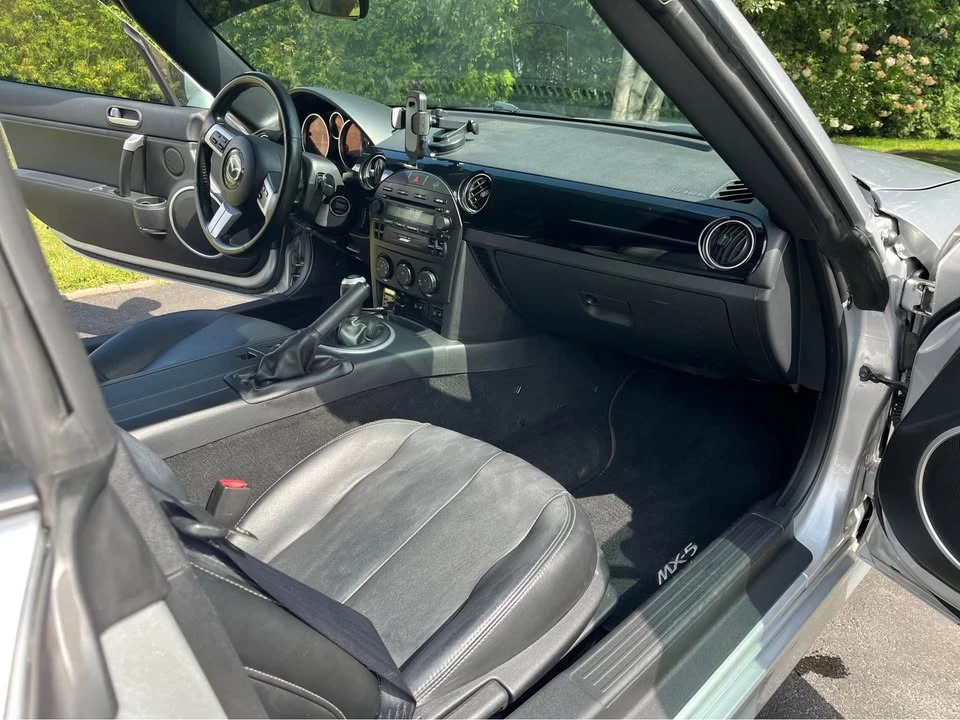 2008 Mazda NC MX-5 Miata - Image 9 of 15
