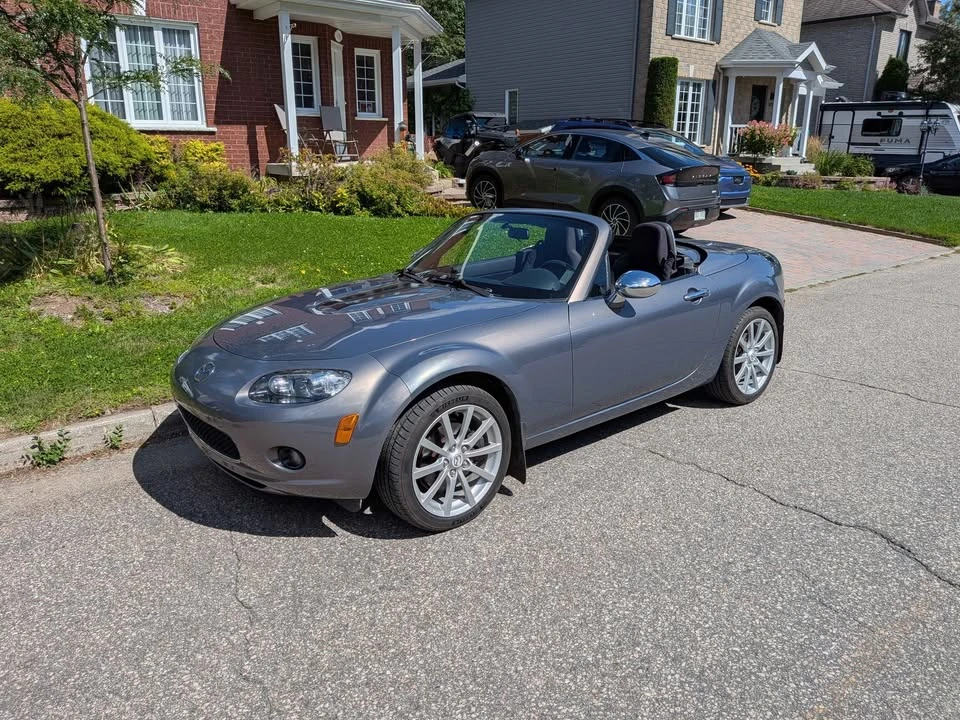 2008 Mazda NC MX-5 Miata - Image 5 of 13