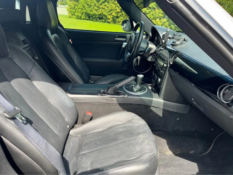 2008 Mazda NC MX-5 Miata - Image 11 of 15
