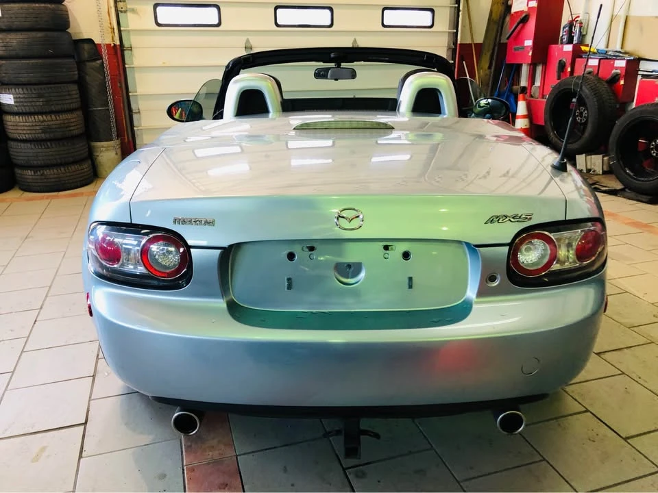 2008 Mazda NC MX-5 Miata - Image 8 of 20
