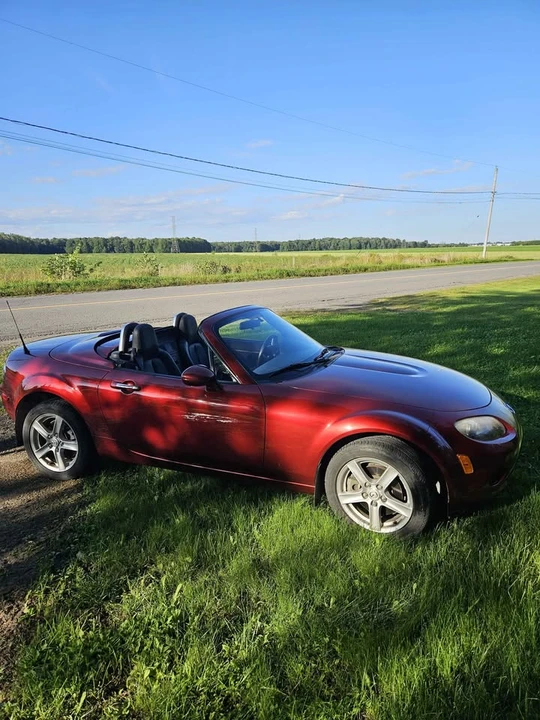 2008 Mazda NC MX-5 Miata - Image 2 of 9