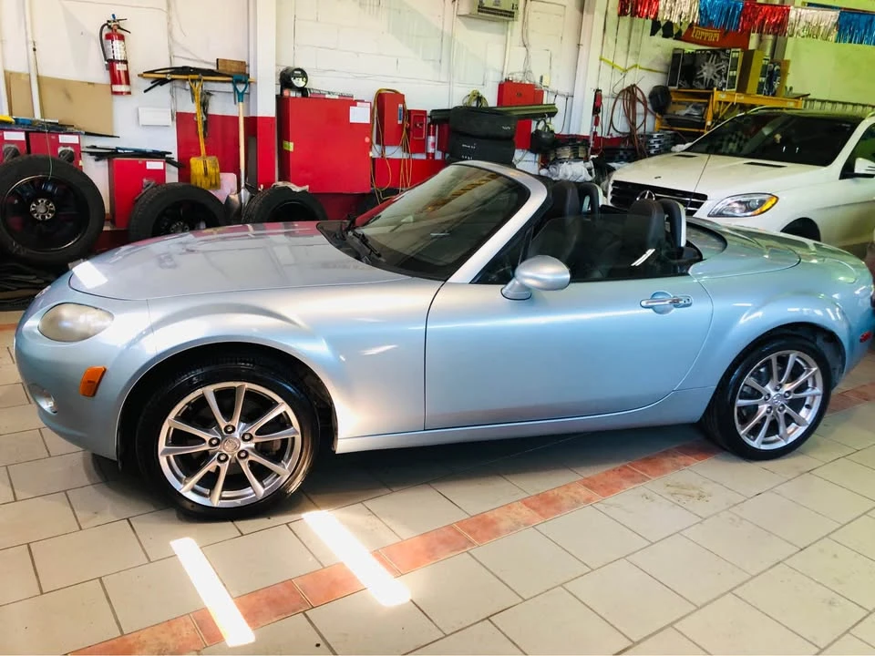 2008 Mazda NC MX-5 Miata - Image 4 of 20