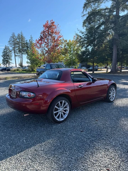 2008 Mazda NC MX-5 Miata - Image 5 of 8