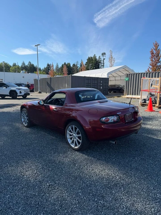 2008 Mazda NC MX-5 Miata - Image 4 of 8