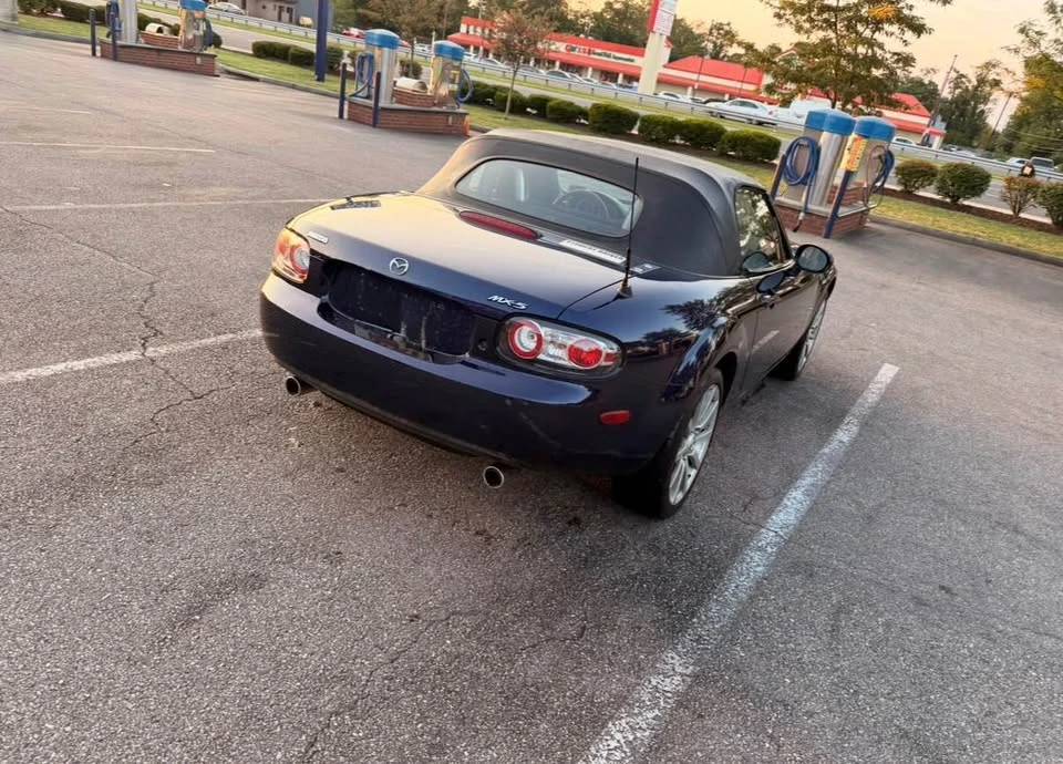 2008 Mazda NC MX-5 Miata - Image 4 of 7