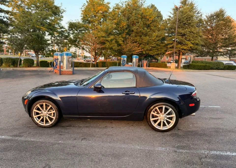 2008 Mazda NC MX-5 Miata - Image 2 of 7