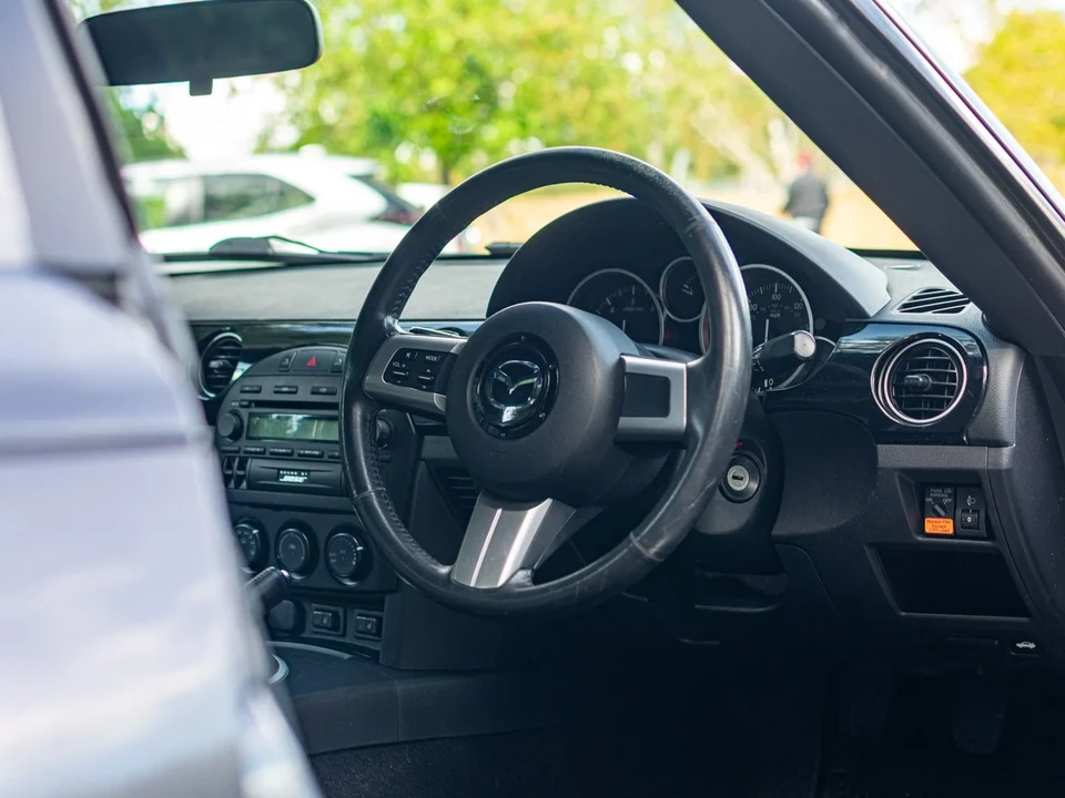 2008 Mazda NC MX-5 Miata - Image 10 of 31