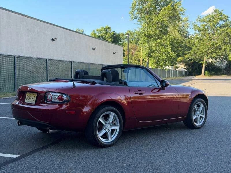 2008 Mazda NC MX-5 Miata - Image 4 of 9
