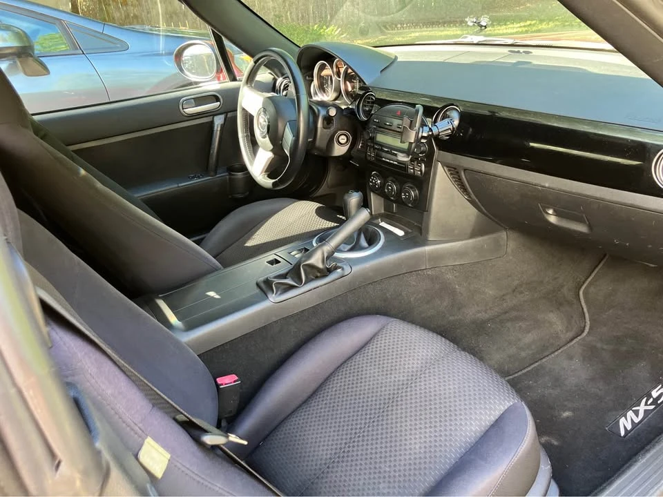 2008 Mazda NC MX-5 Miata - Image 8 of 10
