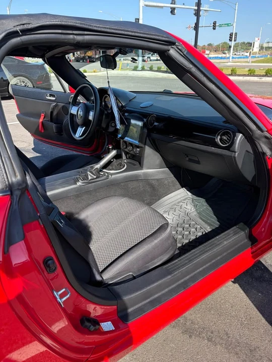 2008 Mazda NC MX-5 Miata - Image 8 of 12