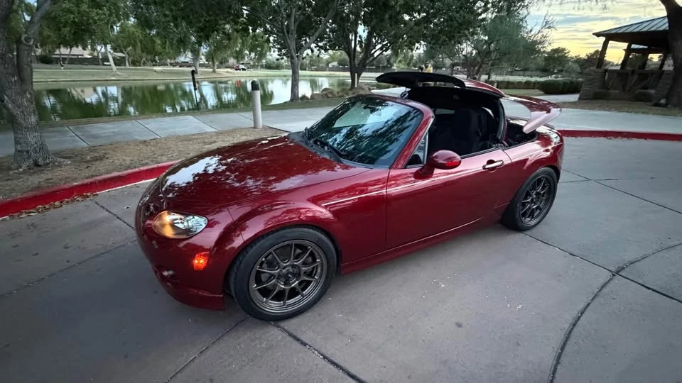 2008 Mazda NC MX-5 Miata - Image 16 of 20