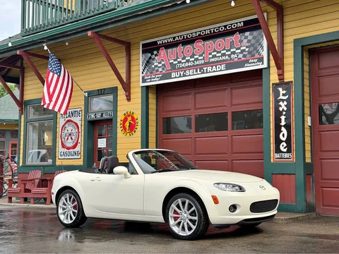 2008 Mazda MX-5 Miata Touring Convertible