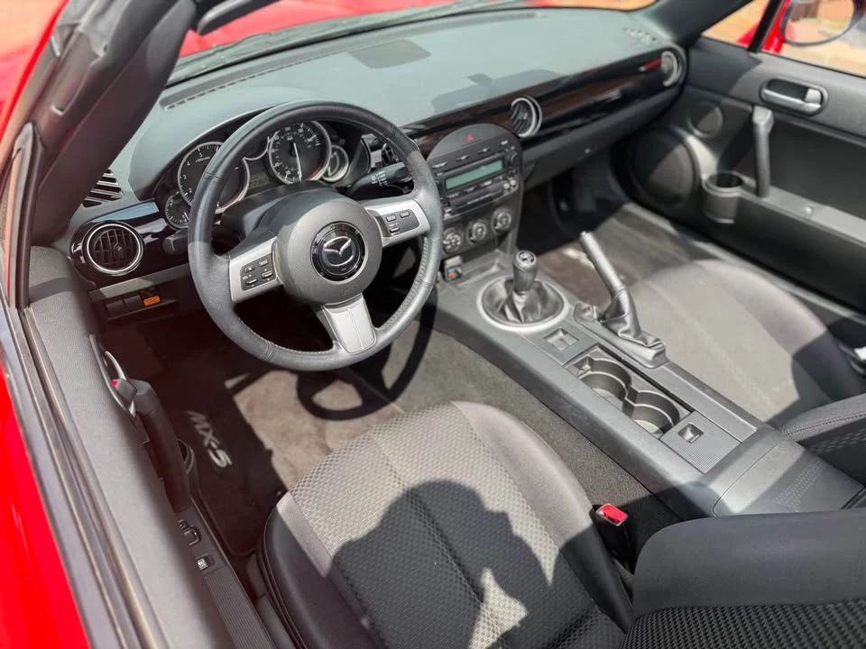 2008 Mazda NC MX-5 Miata - Image 15 of 17