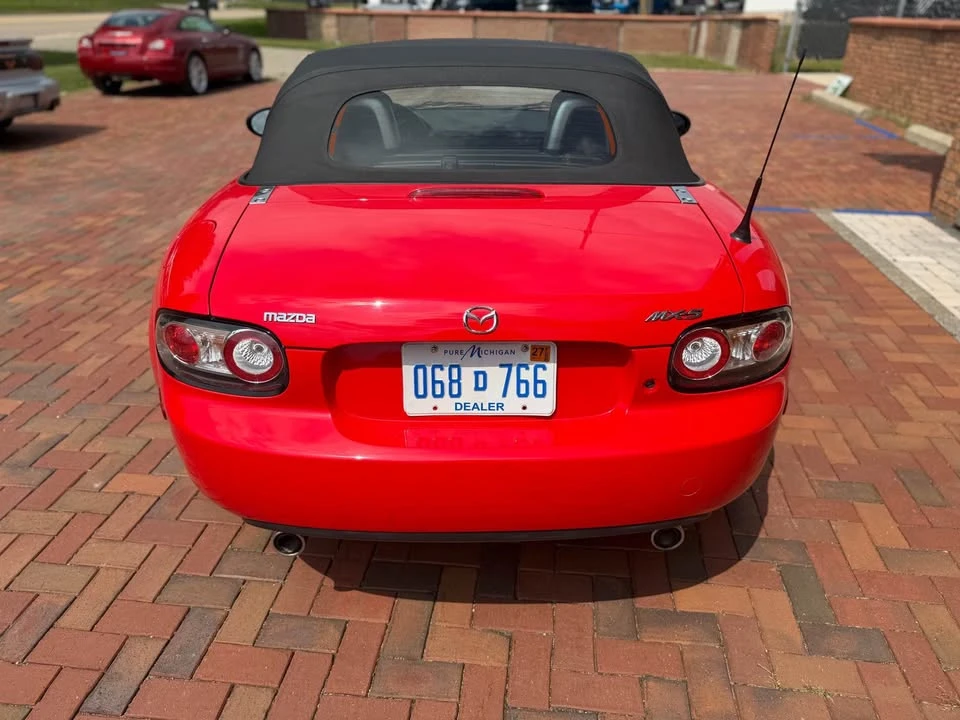 2008 Mazda NC MX-5 Miata - Image 4 of 17