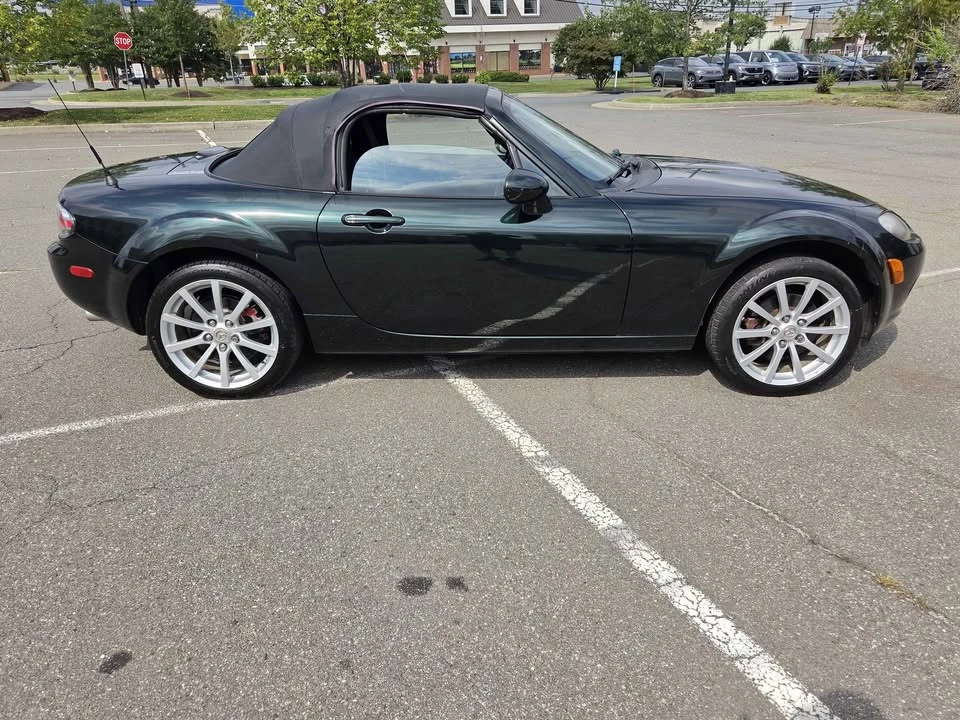 2008 Mazda NC MX-5 Miata - Image 4 of 19