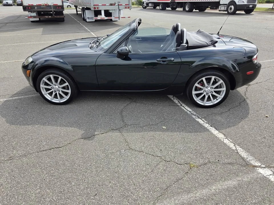 2008 Mazda NC MX-5 Miata - Image 5 of 18