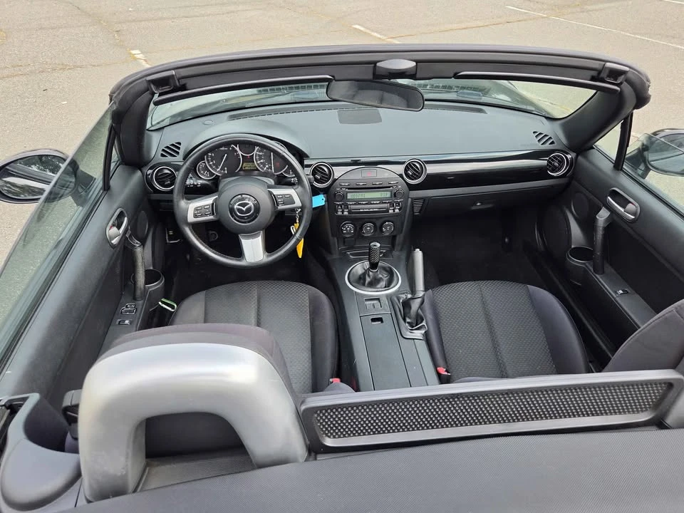 2008 Mazda NC MX-5 Miata - Image 17 of 19