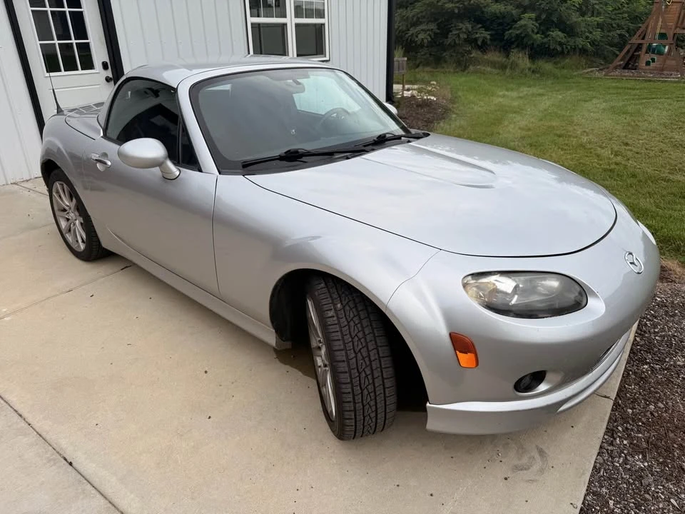 2008 Mazda NC MX-5 Miata - Image 4 of 8