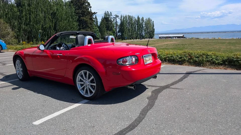 2008 Mazda NC MX-5 Miata - Image 5 of 10