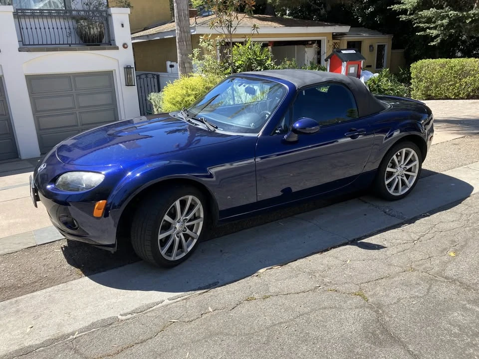 2008 Mazda NC MX-5 Miata - Image 2 of 19