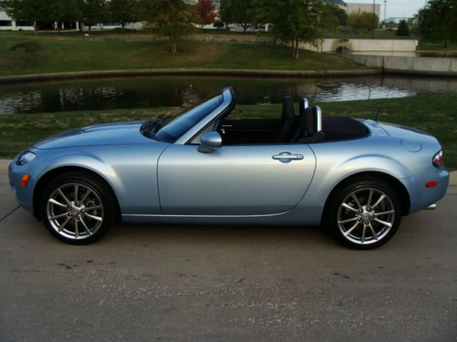 2008 Mazda NC MX-5 Miata - Image 2 of 9