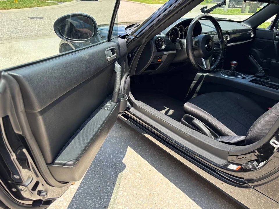 2008 Mazda NC MX-5 Miata - Image 11 of 20