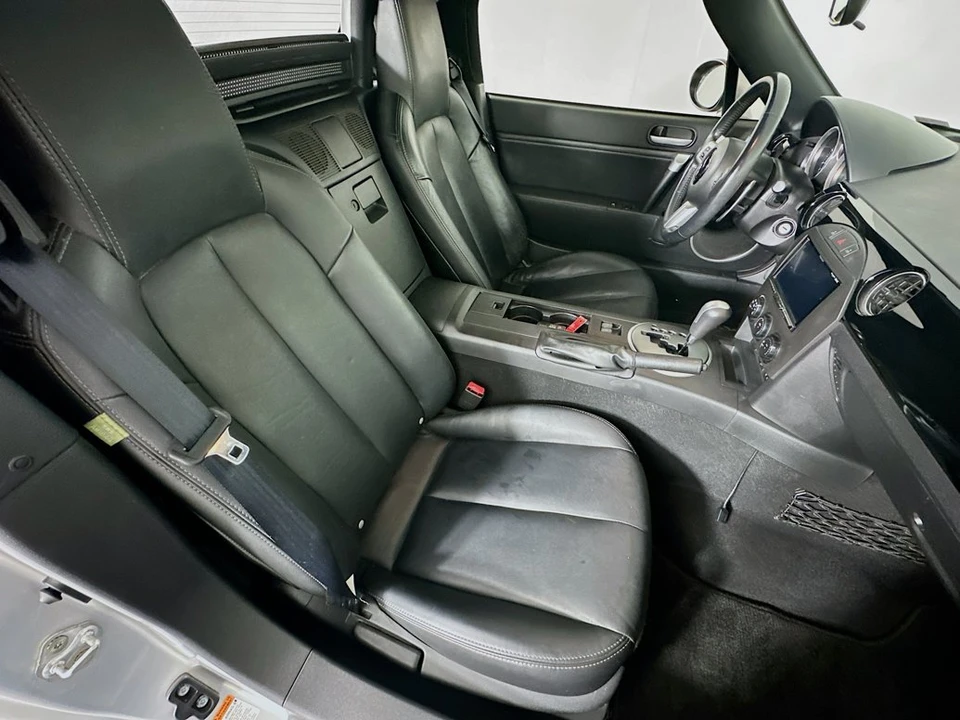 2008 Mazda NC MX-5 Miata - Image 20 of 22