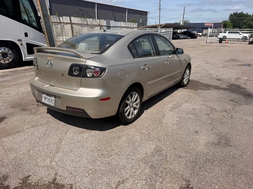 2008 Mazda Mazda 3 1st Gen - Image 3 of 8